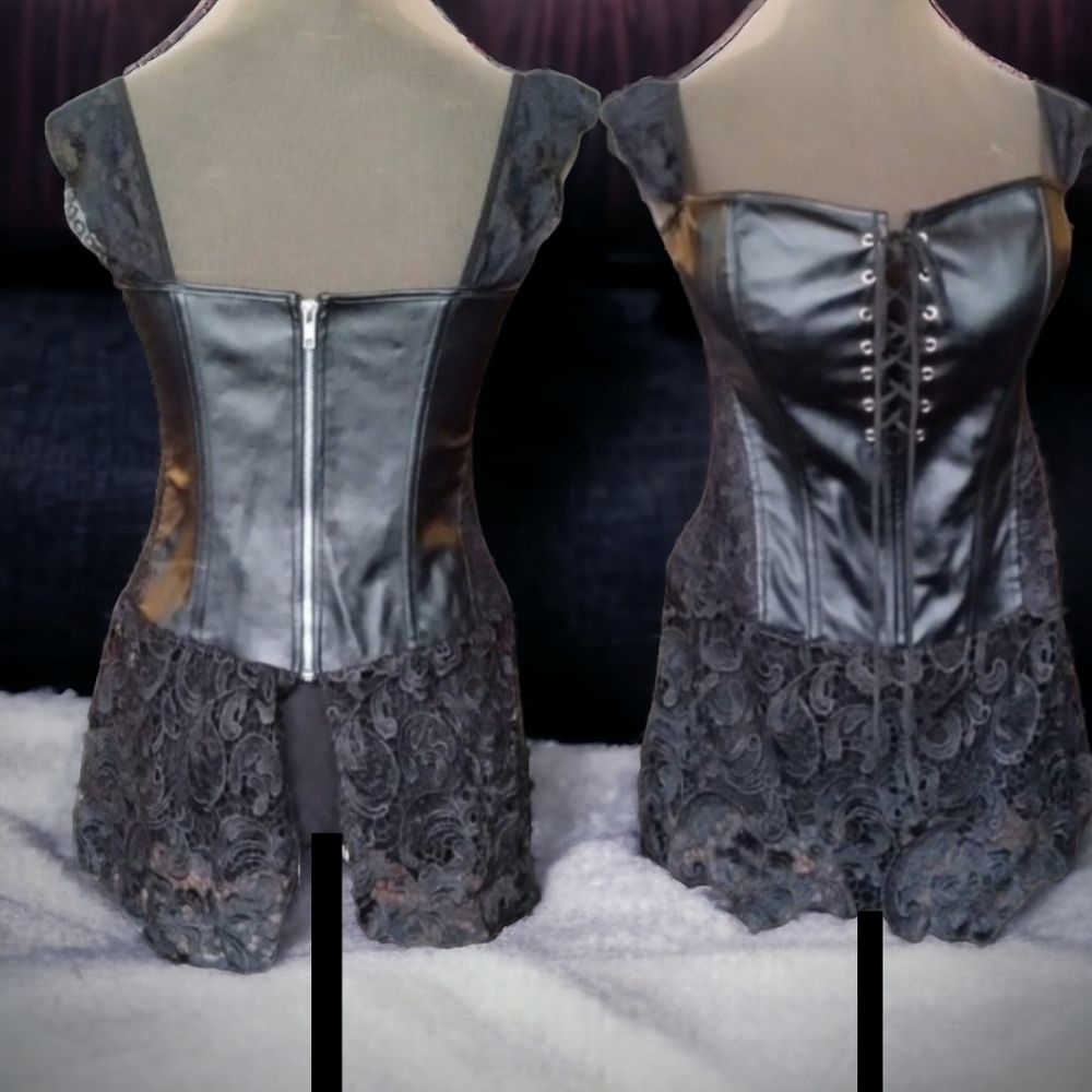 Elegant Black Lace Corset Top